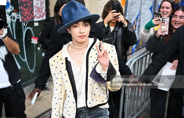 Hongjoong (ATEEZ) aux défilés BALMAIN et Vivienne Westwood à la Fashion Week de Paris – K-GEN