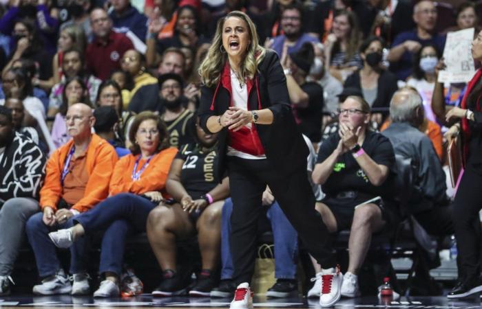 La chasse aux 3-Peat de LV Aces devient désespérée alors que Becky Hammon vise à déjouer Sandy Brondello de NY Liberty