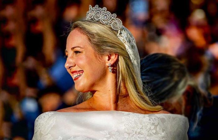 La princesse Théodora porte le diadème Cartier du Khédive d’Egypte à son mariage