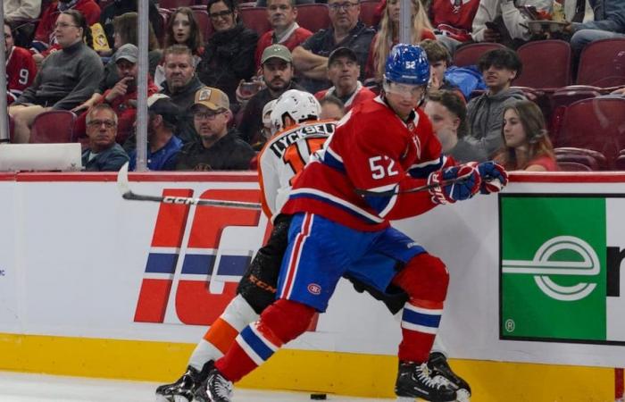 Conséquence de la blessure de Patrik Laine : des chaises deviennent disponibles