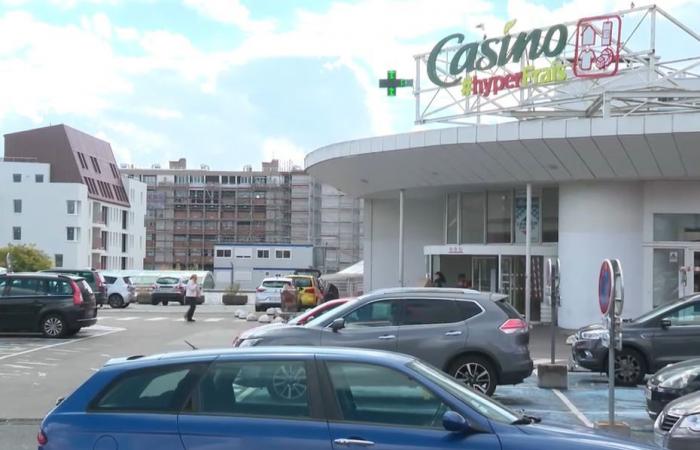 “C’est triste, c’était près de chez nous !”, dans l’Essonne, la fermeture d’un hypermarché de l’enseigne Casino cinquantenaire