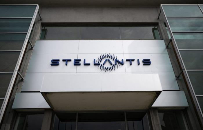 Stellantis plonge en Bourse après la révision à la baisse de son objectif de marge – 30/09/2024 à 09:37