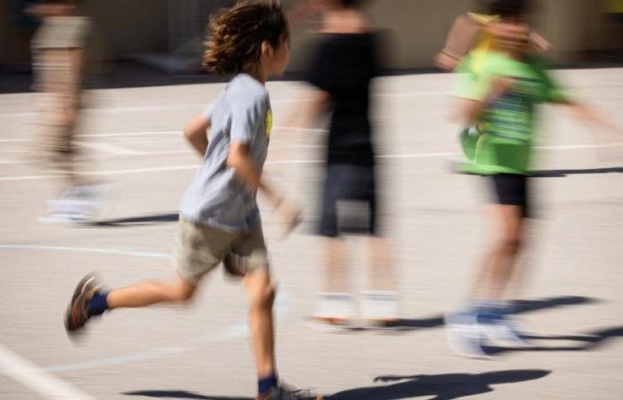 un enfant de trois ans s’échappe de son école maternelle pendant plusieurs heures