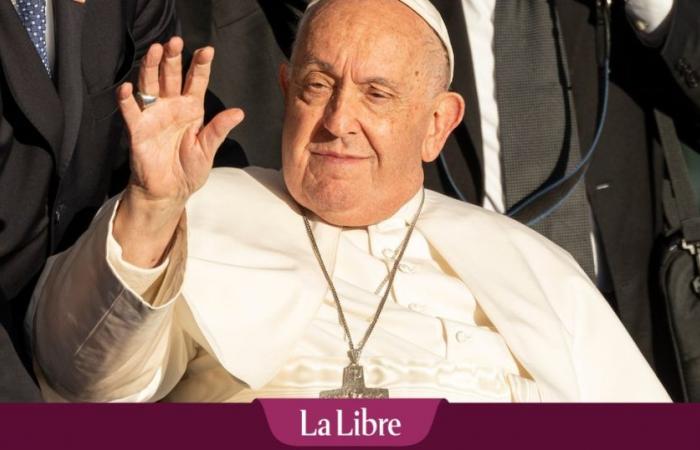 l’un avec la société civile, l’autre avec les fidèles catholiques