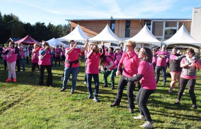 A Saugues, la première marche rose a mobilisé une foule folle