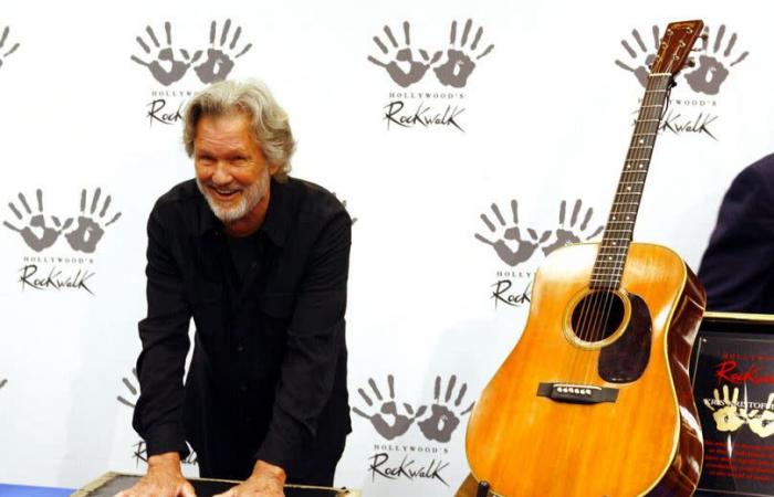 L’icône de la musique country et acteur de “Heaven’s Gate” Kris Kristofferson est décédé à 88 ans