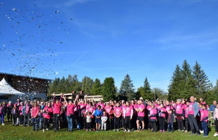 A Saugues, la première marche rose a mobilisé une foule folle