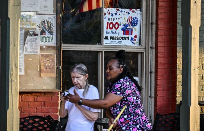 L’ancien président démocrate Jimmy Carter fête son 100e anniversaire à Plains, en Géorgie.