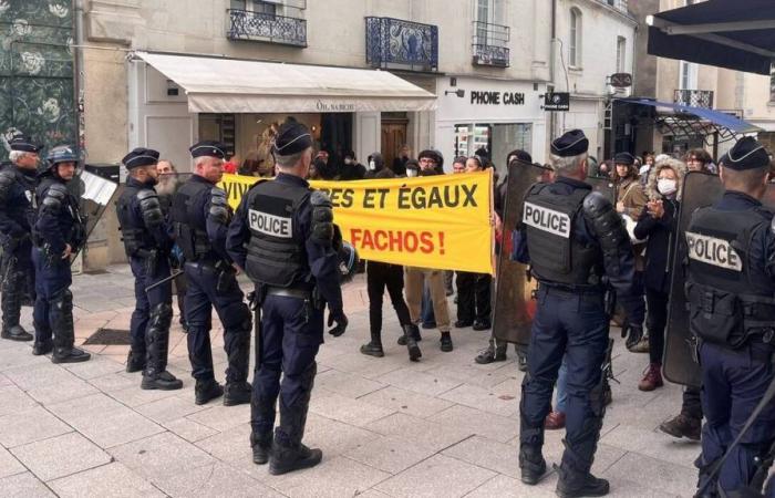 deux manifestations rassemblent plus de 200 personnes à Angers