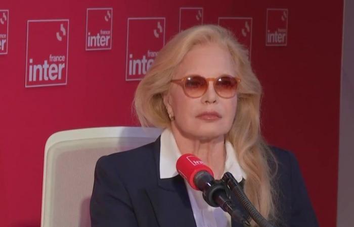 Léa Salamé époustouflée par une réponse de Sylvie Vartan en plein entretien sur France Inter