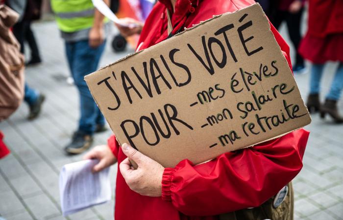 2000 personnes ont manifesté au nom de « l’urgence sociale »