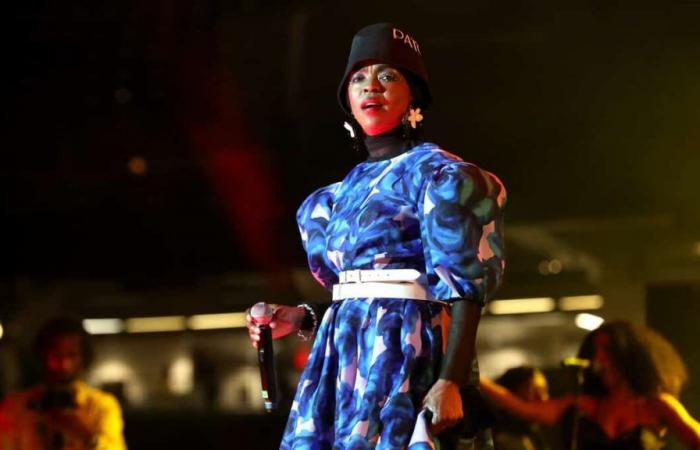 Lauryn Hill poursuivie pour fraude, la tournée des Fugees se termine au tribunal