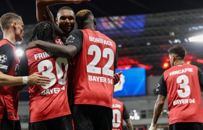 Leverkusen en tête de l’affiche, Dortmund cartonne