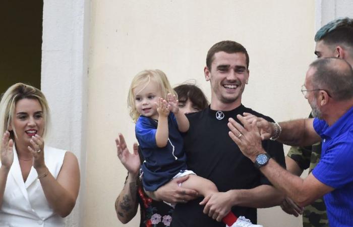 Club de football, brasserie, complexe culturel… Pourquoi la famille d’Antoine Griezmann investit autant à Mâcon, « la plus belle ville de France »