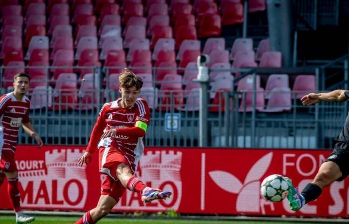 Ligue de la jeunesse. Manifestation de Salzbourg qui écrase le Stade Brestois