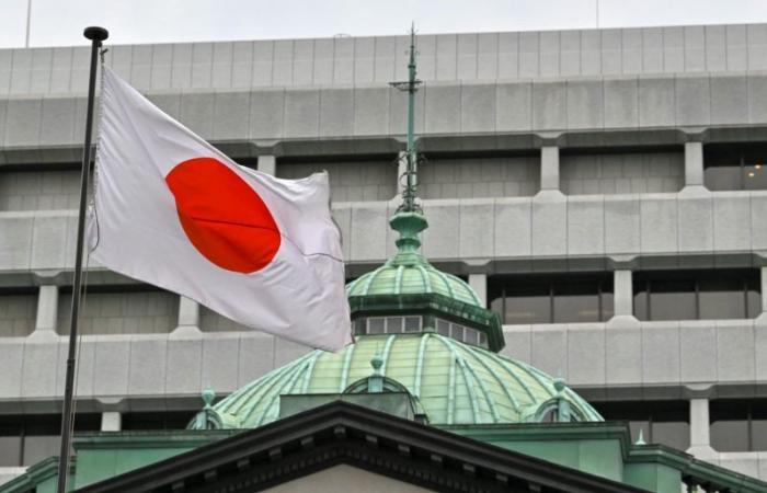 L’explosion d’une bombe américaine paralyse un aéroport régional au Japon