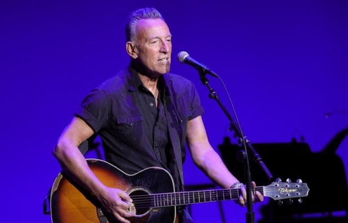 Bruce Springsteen soutient Kamala Harris et qualifie Trump de « dangereux »