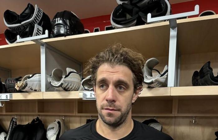 Kopitar et les Kings félicitent Patrice Bergeron