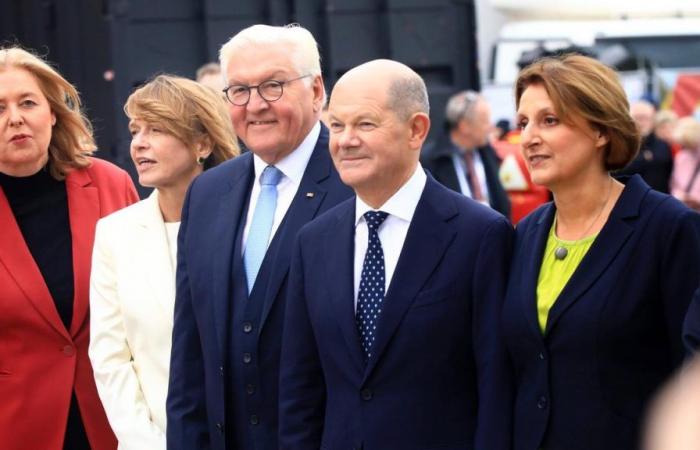 De hauts responsables politiques allemands célèbrent la Journée de l’unité à Schwerin