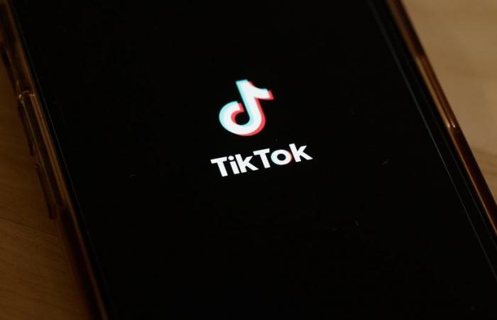 Texas AG poursuit TikTok pour avoir prétendument partagé des données personnelles de mineurs