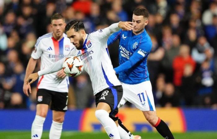 à la pause, l’OL est largement en avance face aux Rangers