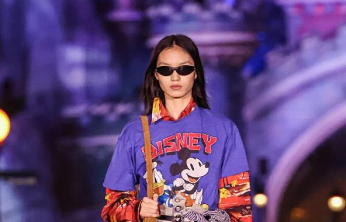 Coperni clôture la Fashion Week de Paris avec un défilé à Disneyland