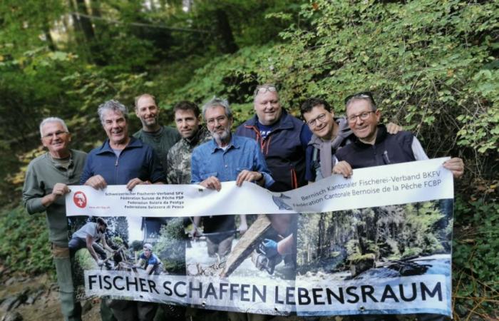 L’équipe de pêche suisse a été déshabillée en France