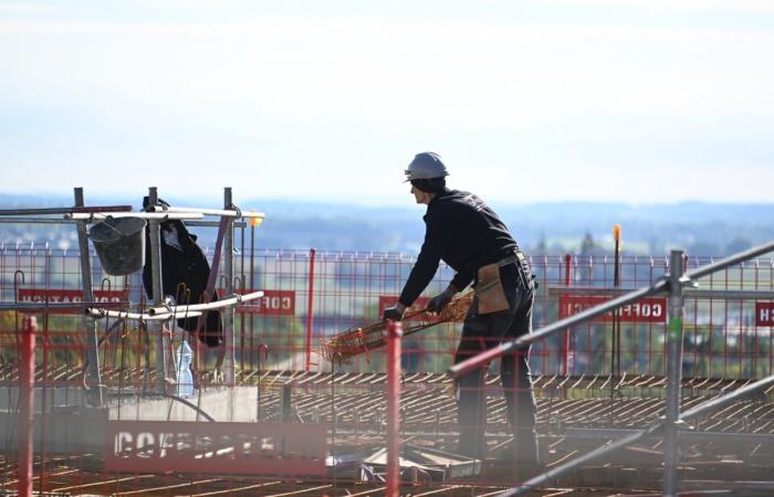 François Sauvadet a visité le chantier « Osmose », un projet architectural ambitieux qui abritera bientôt 400 agents territoriaux