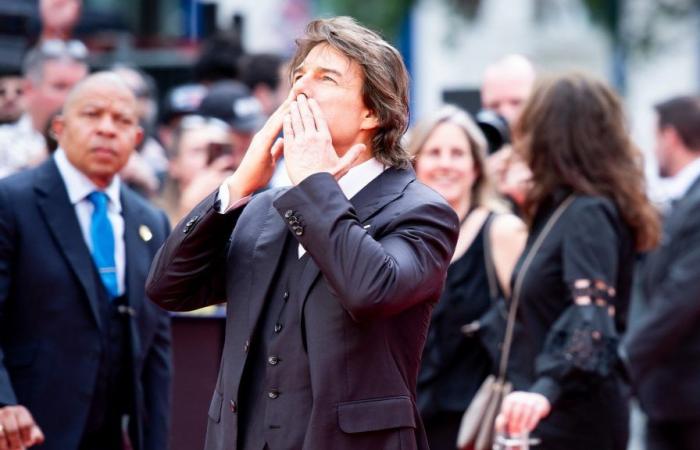 Tom Cruise, son amitié insoupçonnée avec une Française de pouvoir, “on s’envoie parfois des messages”