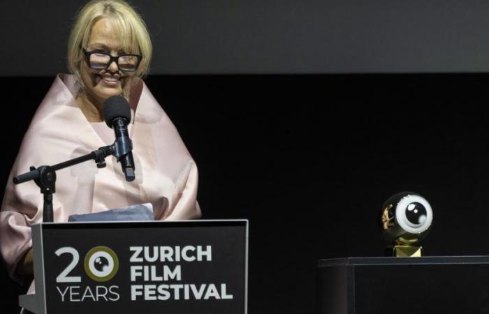 Pamela Anderson primée au Festival du Film de Zurich