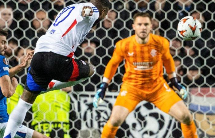 Rangers 1 – 4 Lyon