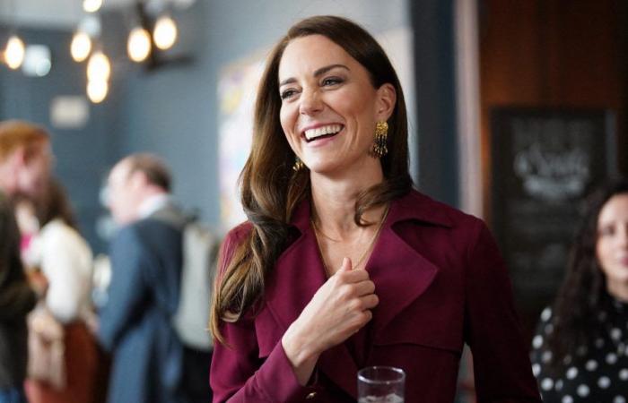 Kate Middleton de retour sous les projecteurs pour soutenir une adolescente atteinte d’un cancer, de nouvelles photos dévoilées