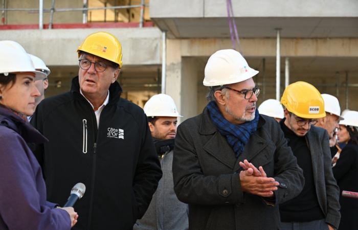 François Sauvadet a visité le chantier « Osmose », un projet architectural ambitieux qui abritera bientôt 400 agents territoriaux