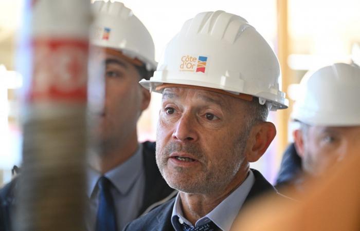 François Sauvadet a visité le chantier « Osmose », un projet architectural ambitieux qui abritera bientôt 400 agents territoriaux