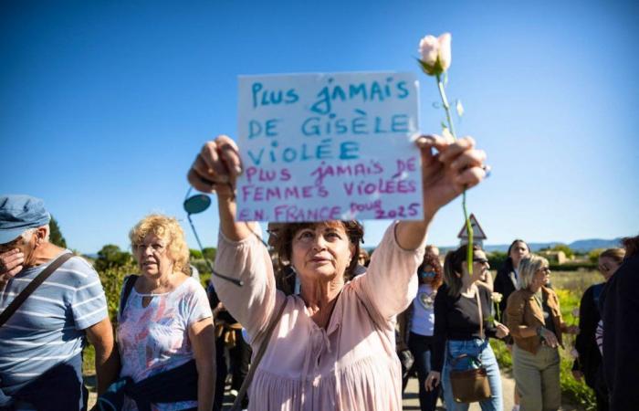 Les voix des femmes se libèrent lors d’une marche blanche à Mazan