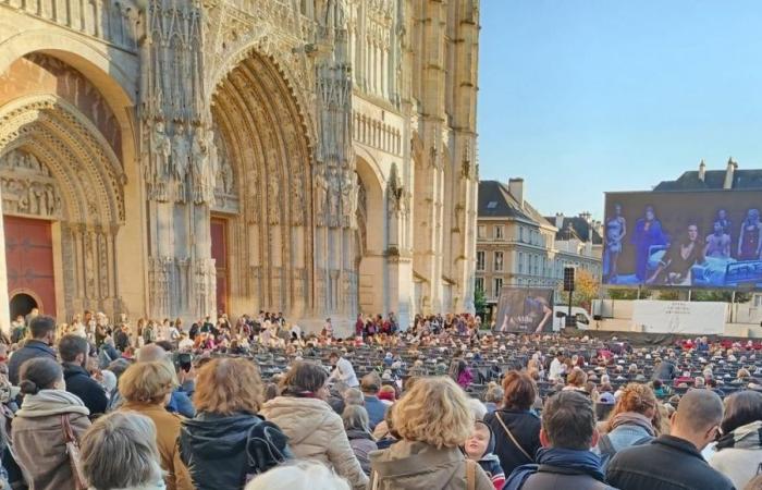 2 500 personnes devant la cathédrale de Rouen pour un opéra live et gratuit