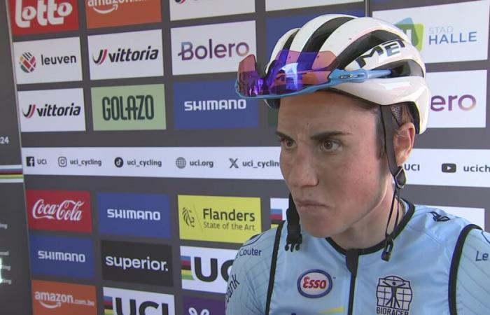 Lotte Kopecky perd le sprint sur terre battue de la Coupe du monde contre Marianne Vos