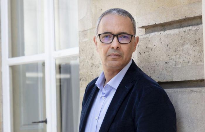 “En Algérie, nous regardons la mer comme un mur qu’il faut escalader”