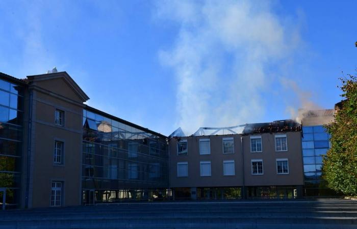 Incendie au lycée La Chartreuse à Brives-Charensac : les dégâts sont considérables