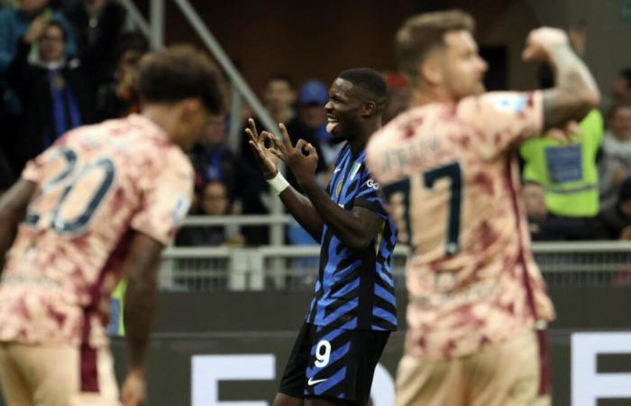 Thuram “pas intéressé” par le titre de Capocannoniere après 7 buts, Bastoni s’inquiète des coupures de courant de l’Inter