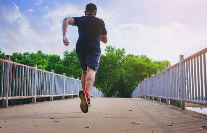 Pourquoi l’automne est-il la période idéale pour recommencer à courir ? Nous vous offrons 3 avantages essentiels – Masculin.com