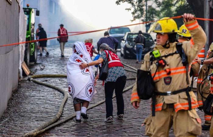 Un incendie dans un immeuble centenaire du Vieux-Montréal fait deux morts