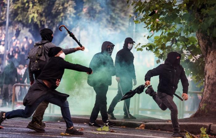 Un an après le 7 octobre, des milliers de manifestants soutiennent Gaza