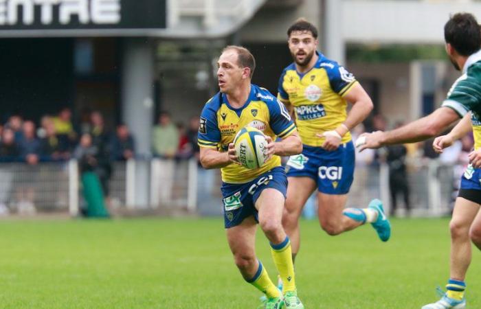 Top 14 – Benjamin Urdapilleta officialise sa fin de carrière et son départ de Clermont en fin de saison