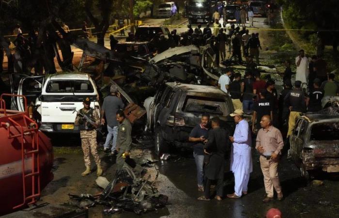 Explosion meurtrière près de l’aéroport de Karachi, la plus grande ville du Pakistan