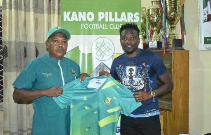 Ahmed Musa revient au club nigérian (officiel)