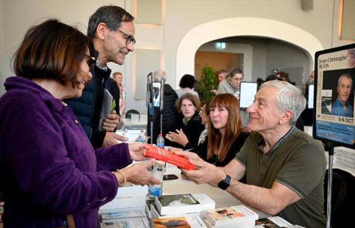 crowds at the Royat-Chamalières book fair