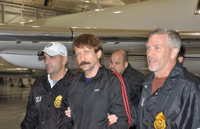 Le marchand d’armes russe libéré Viktor Bout reprend ses activités (rapport)