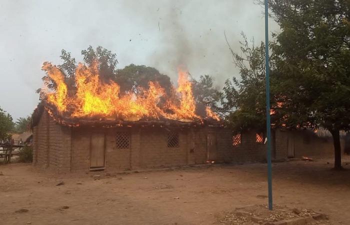 plusieurs maisons sont parties en fumée lors d’un incendie à Sayi