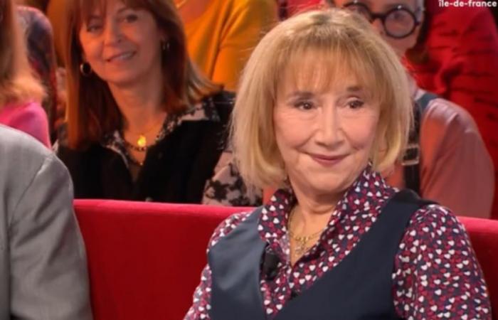 Michel Drucker intervient avant le début de “Vivement Dimanche” pour expliquer pourquoi Marie-Anne Chazel ne lui a pas rendu hommage sur France 3